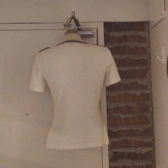 St. John Yellow Label Pull over top White Dark Striped Plaque Size S Small - Picture 2 of 9